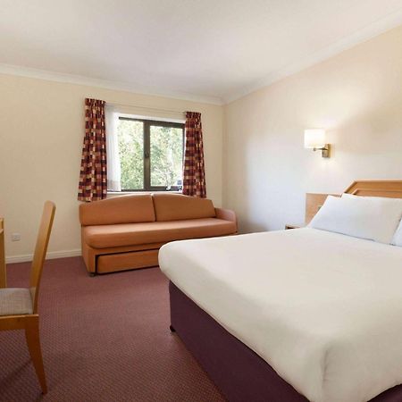 Days Inn Southampton Rownhams Chilworth  Екстер'єр фото